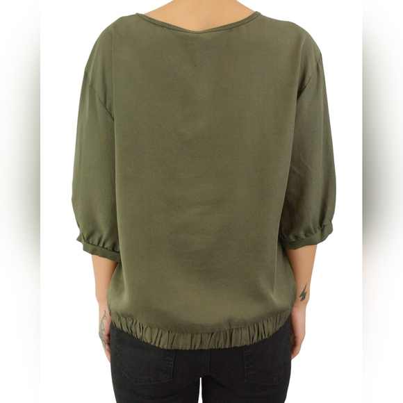 NWT top - Picture 4 of 4